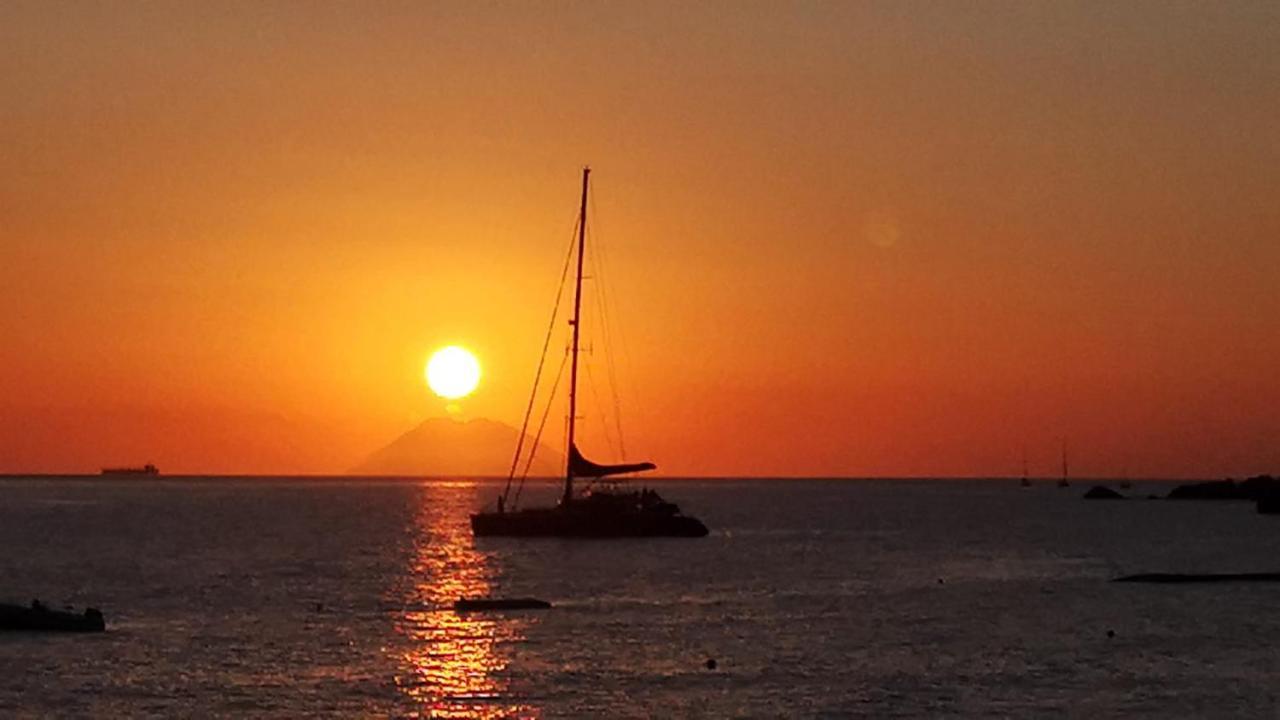 Le Casette Sul Mare Capo Vaticano Extérieur photo