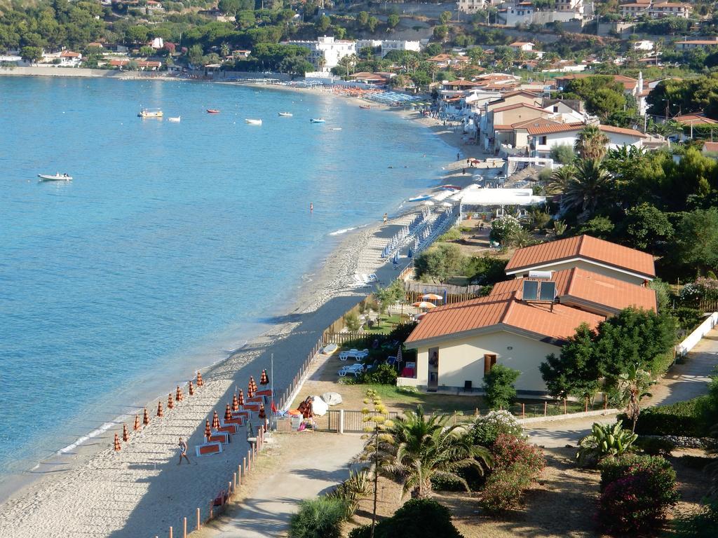 Le Casette Sul Mare Capo Vaticano Extérieur photo