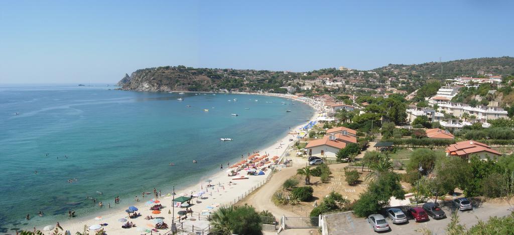 Le Casette Sul Mare Capo Vaticano Extérieur photo
