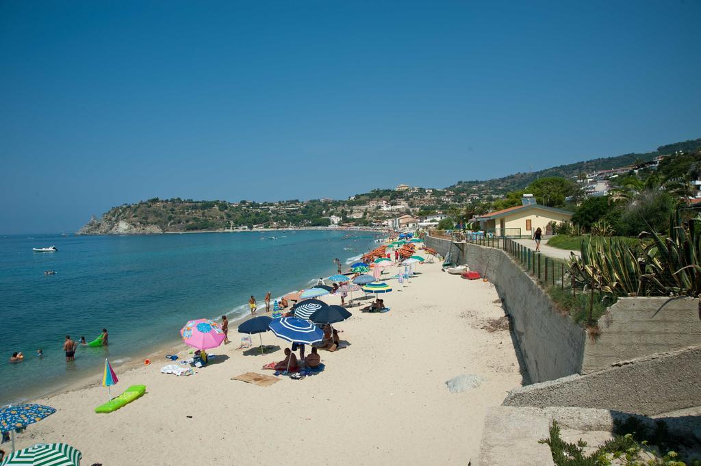 Le Casette Sul Mare Capo Vaticano Extérieur photo
