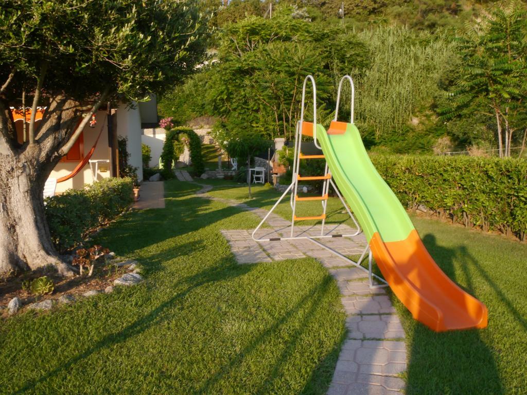 Le Casette Sul Mare Capo Vaticano Extérieur photo