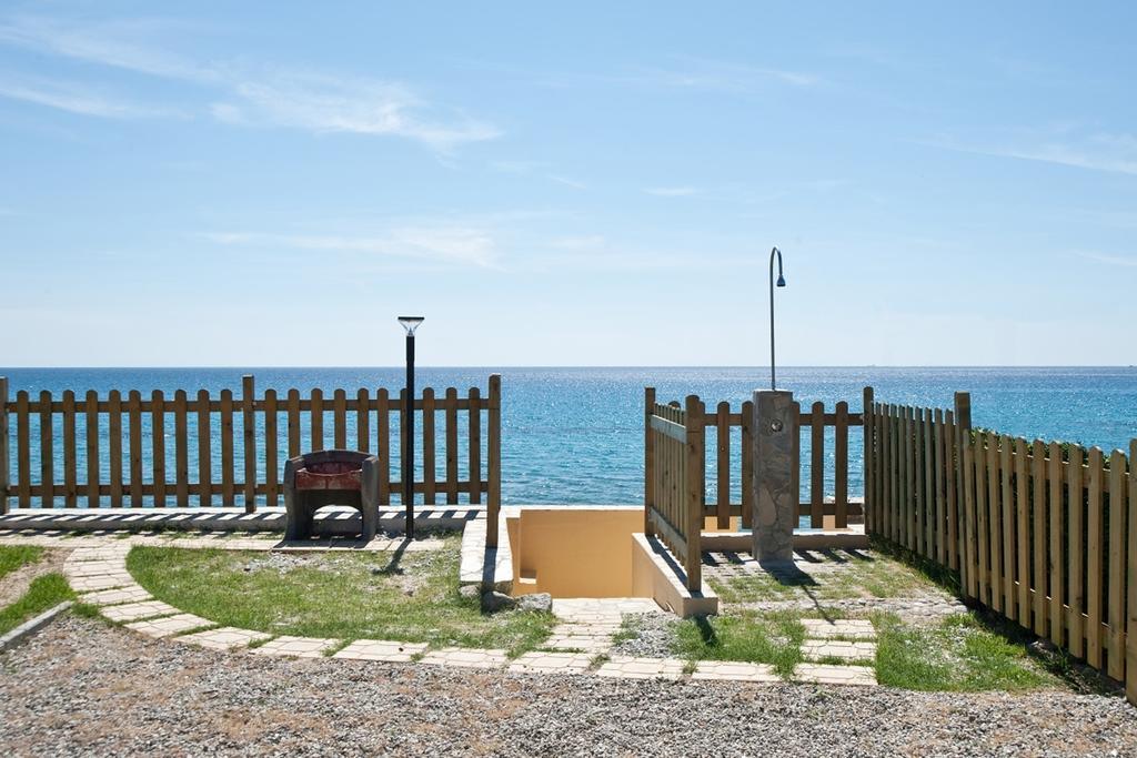 Le Casette Sul Mare Capo Vaticano Extérieur photo